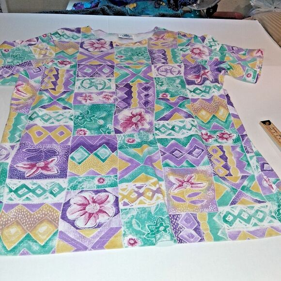 YS Sport By Youngstuff Shirt & Shorts Size Med 60% Cotton 40% Polyeste, Artsy. - Picture 2 of 15